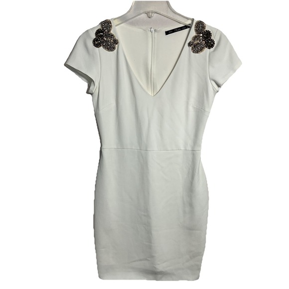 Zara white v-neck embellished Mini dress size S/ M (see Measurements) Sorority - Picture 1 of 11